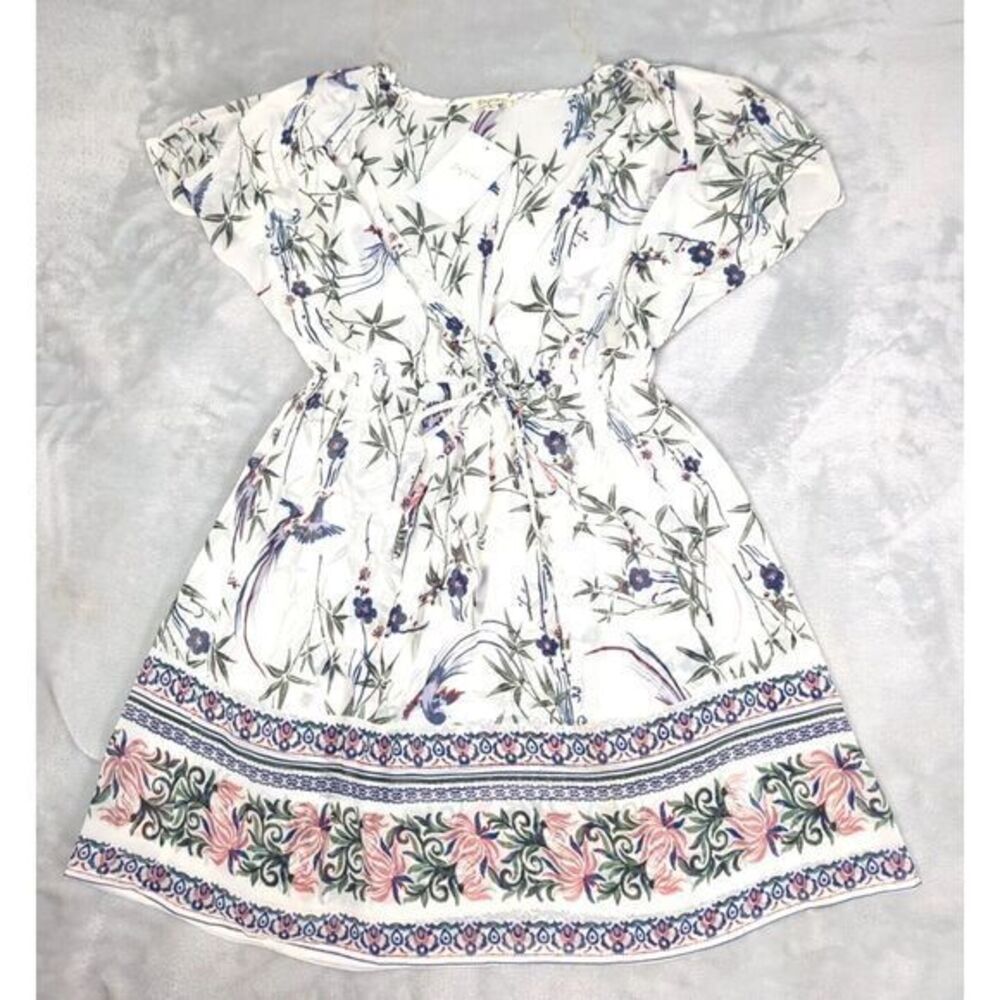 Lily White Dress White Floral Short‎ Sleeve Dress/Beach Coverup NWT
